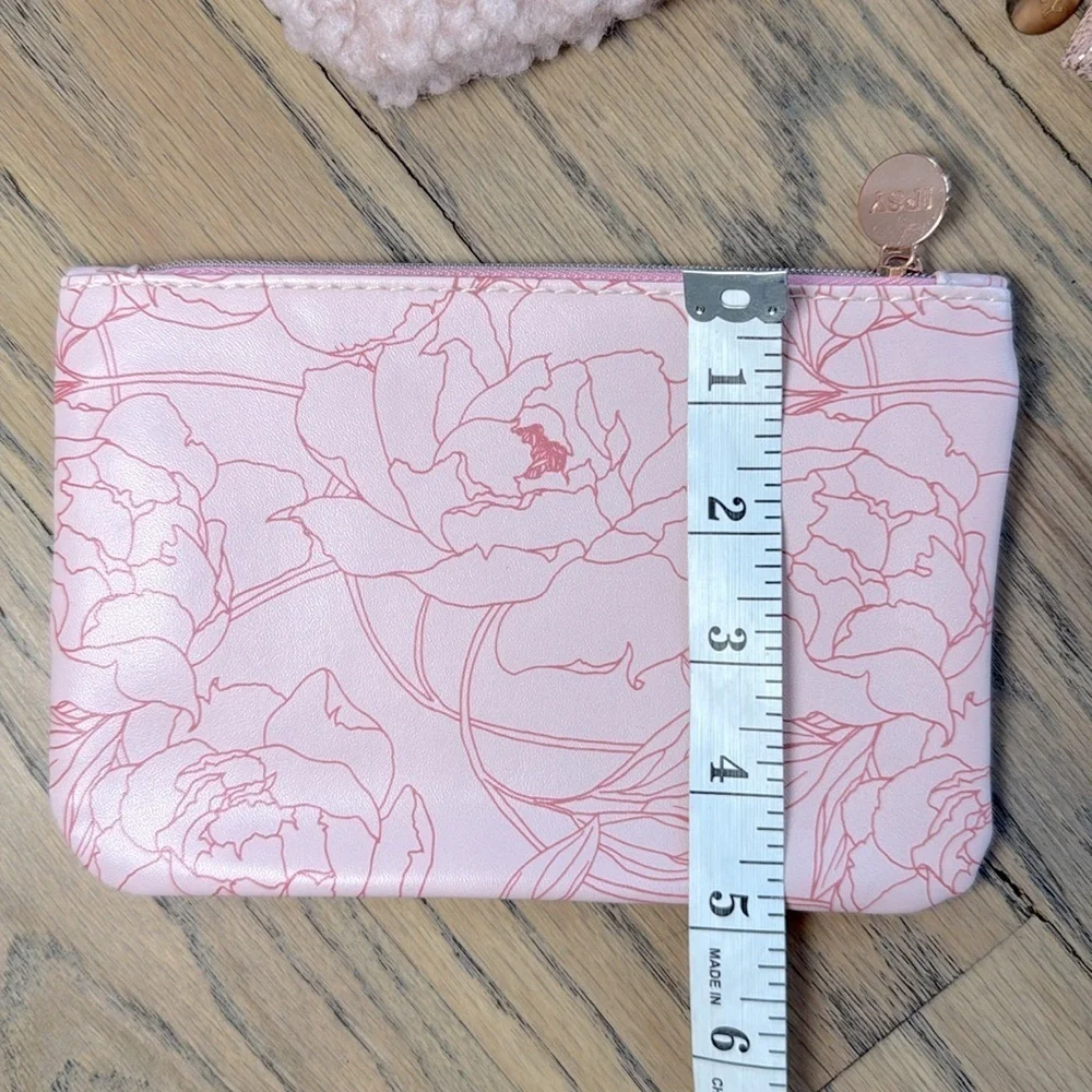IPSY Set of Three Pink and Cream Pouches Never Used